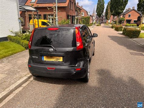 Schade aan geparkeerde auto