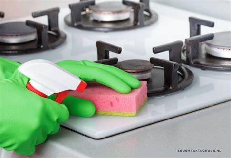 Schoonmaken rubber automat