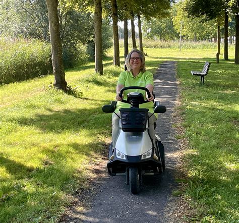 Scootmobiel in de natuur