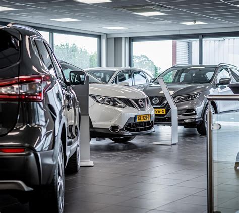 Showroom van Van Dijk Automobielen