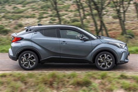 Toyota C-HR Generaties