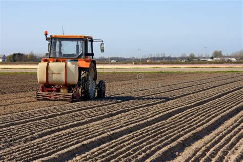 Tractor aan het werk