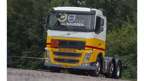 Van Waveren Transport Volvo trucks