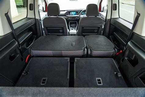 Volkswagen Caddy Maxi met bed