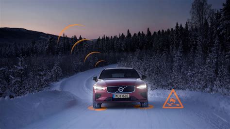 Volvo Connected Safety