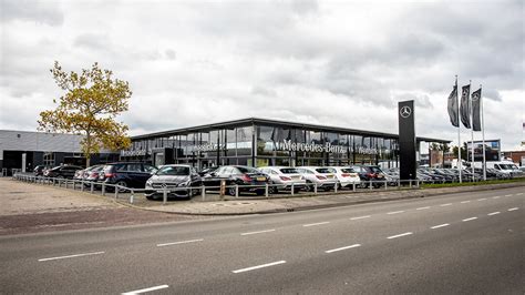 Wensink Mercedes-Benz showroom