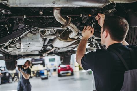 Werkzaamheden van een automonteur
